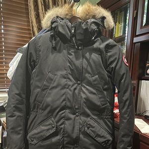 Black Canada Goose Ellesmere Parka Size Small (Online Exclusive)